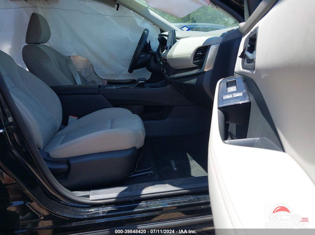 5N1BT3BAXRC671531 2024 NISSAN ROGUE photo no. 5