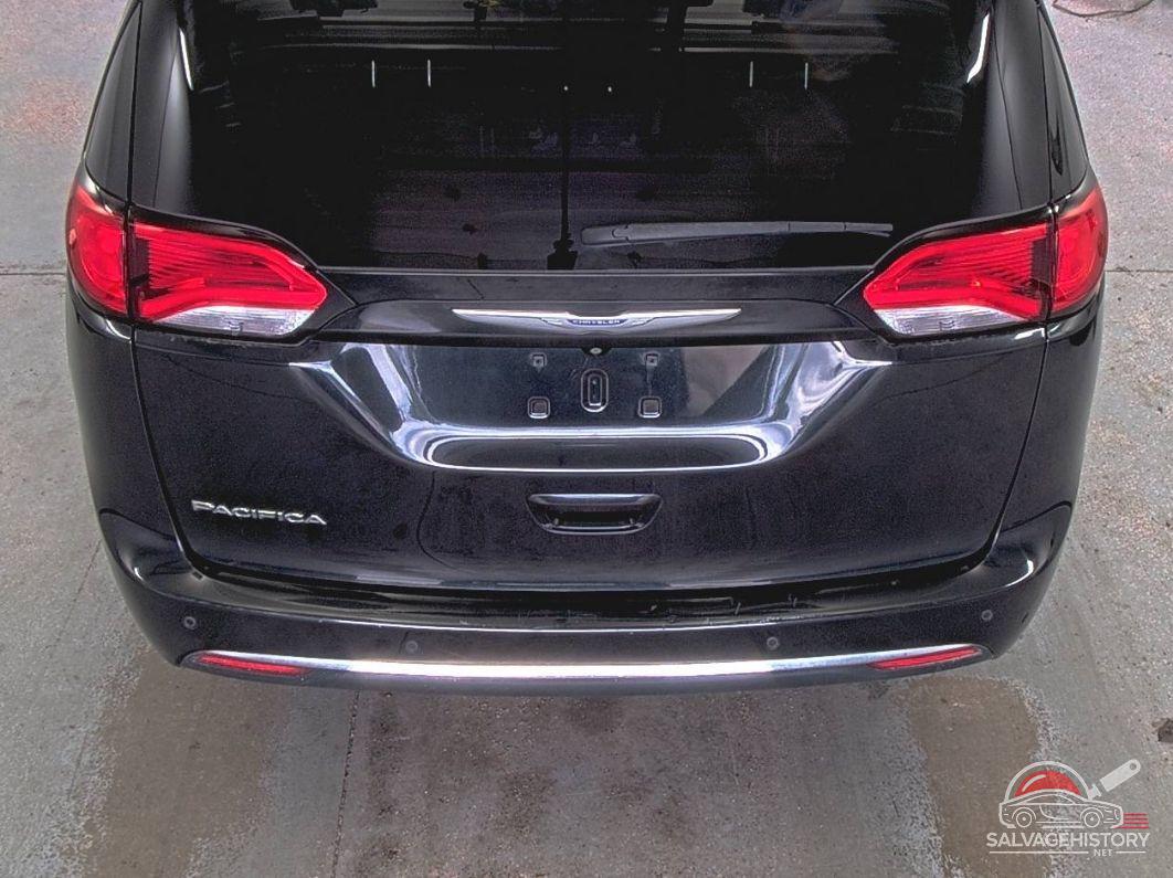 2C4RC1BG4JR217900 2018 CHRYSLER PACIFICA photo no. 7
