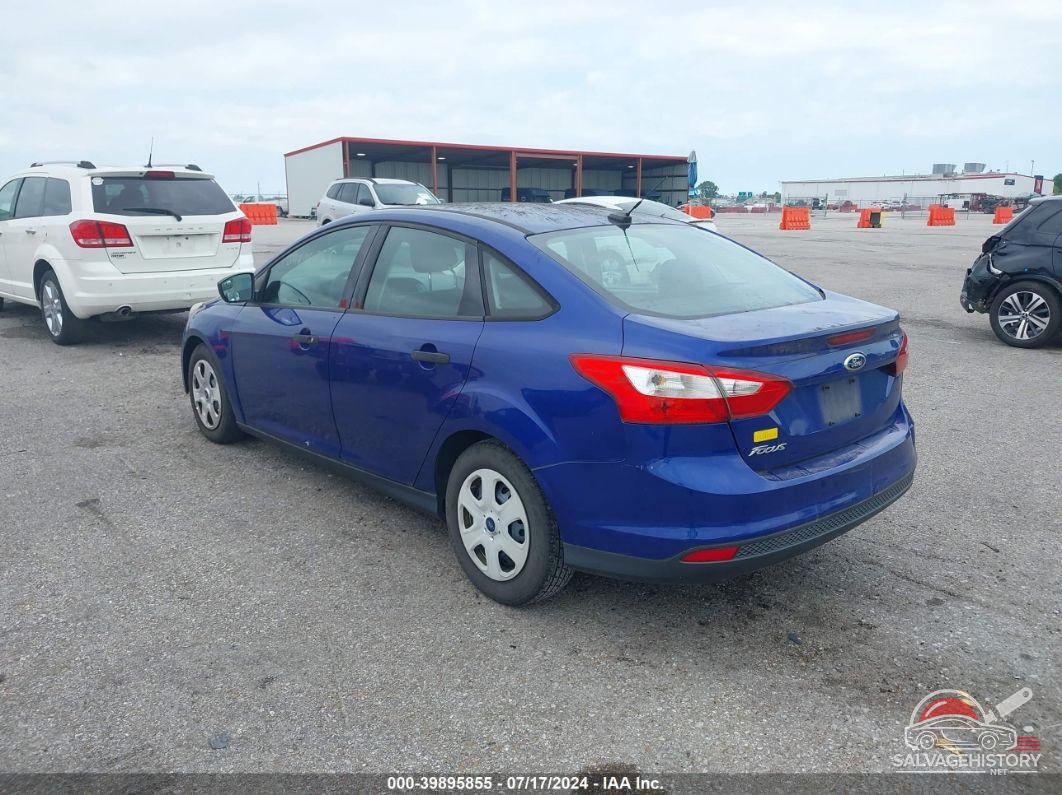 1FAHP3E21CL265707 2012 FORD FOCUS photo no. 3