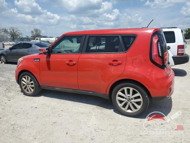 KNDJP3A55J7510221 2018 KIA SOUL photo no. 2