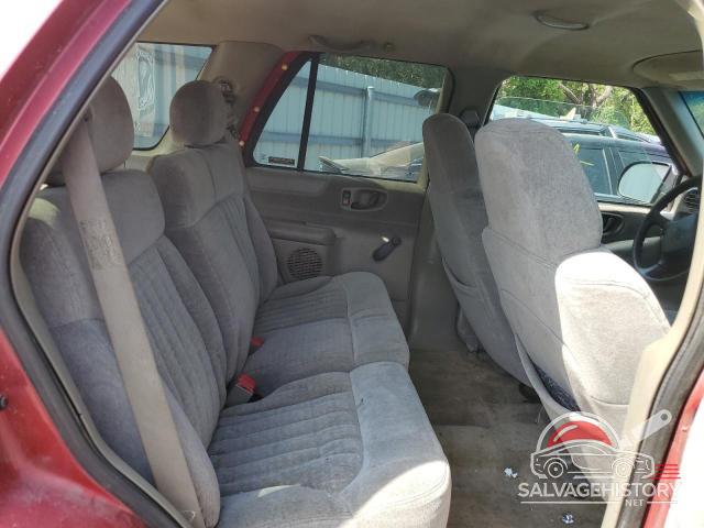 1GNCS13W2Y2242213 2000 CHEVROLET BLAZER photo no. 11
