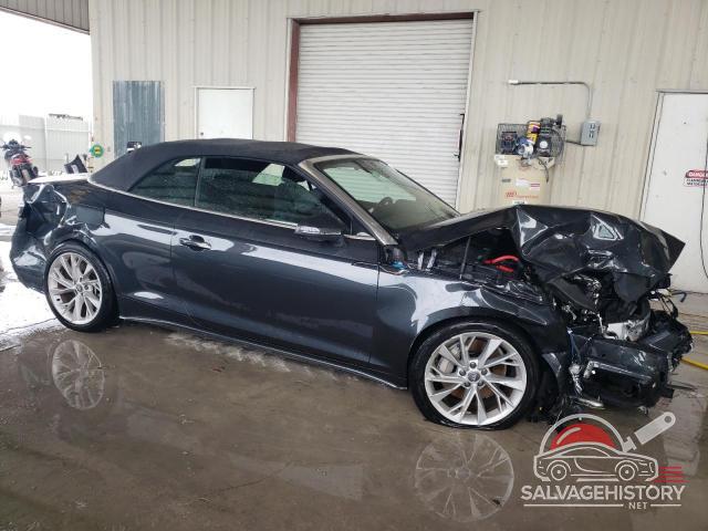 WAUWAGF59MN001060 2021 AUDI A5 photo no. 4