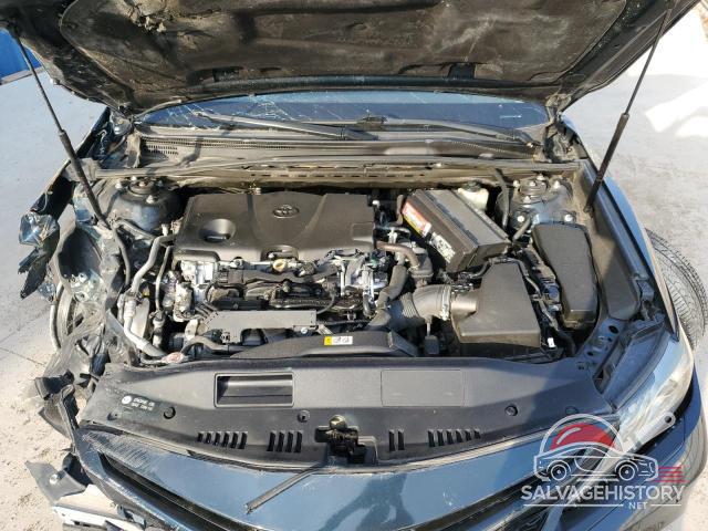 4T1B61HK8JU639851 2018 TOYOTA CAMRY photo no. 11