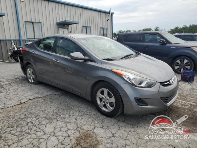 5NPDH4AE9DH414236 2013 HYUNDAI ELANTRA photo no. 4