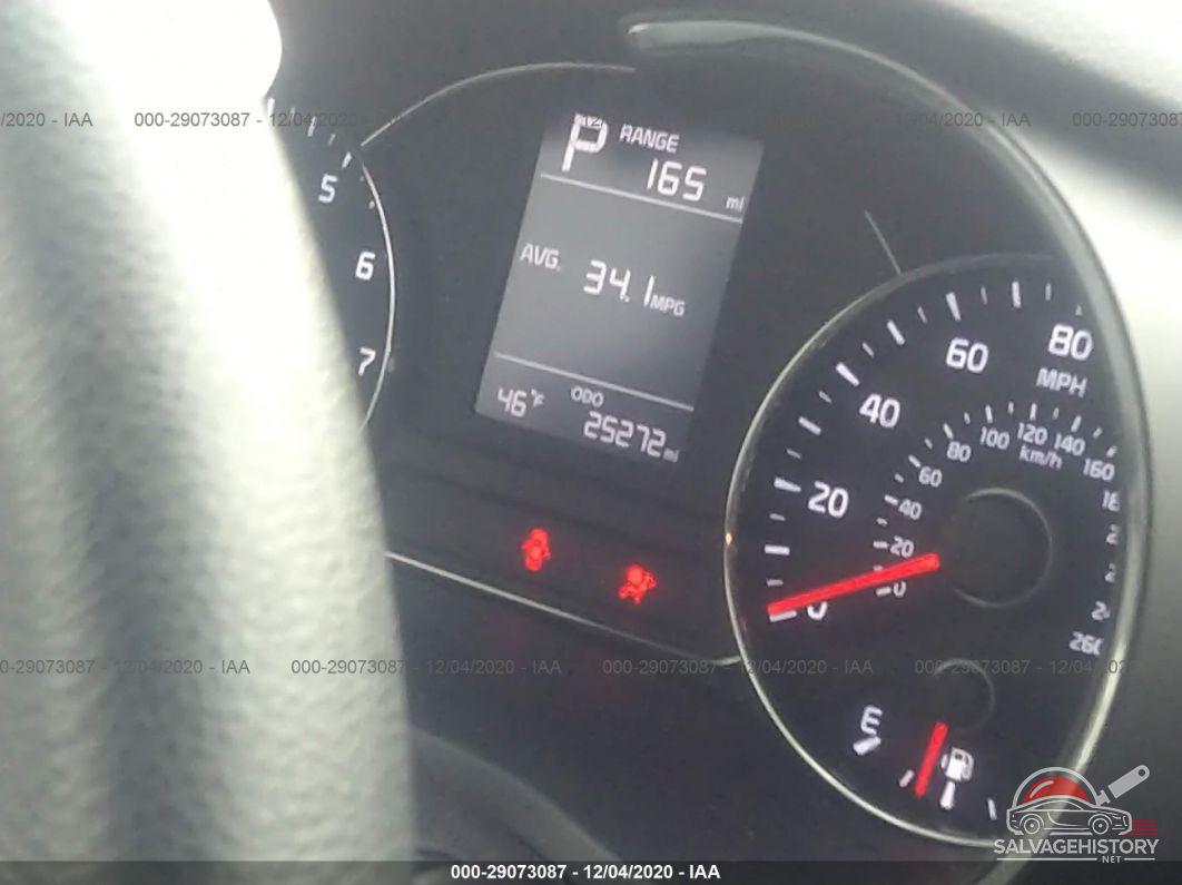 3KPFK4A71JE242005 2018 KIA FORTE photo no. 7
