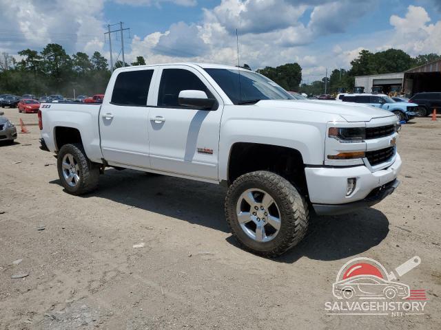3GCUKRECXJG146518 2018 CHEVROLET ALL Models photo no. 4