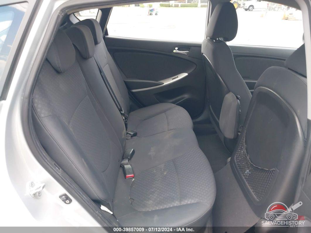 KMHCU5AE0CU052181 2012 HYUNDAI ACCENT photo no. 8