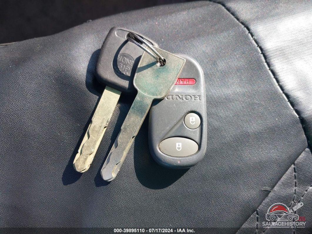 2HGES16684H622334 2004 HONDA CIVIC photo no. 11