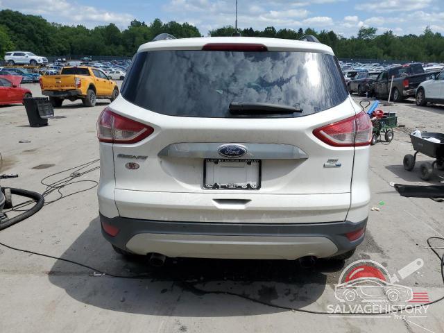 1FMCU9G91FUA70047 2015 FORD ESCAPE photo no. 6