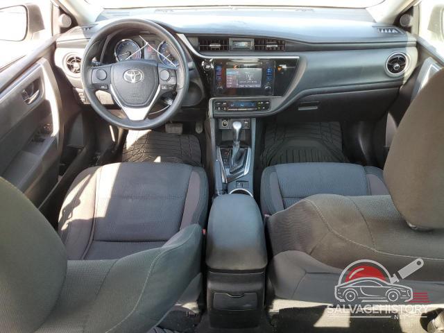 5YFBURHE9HP707360 2017 TOYOTA COROLLA photo no. 8