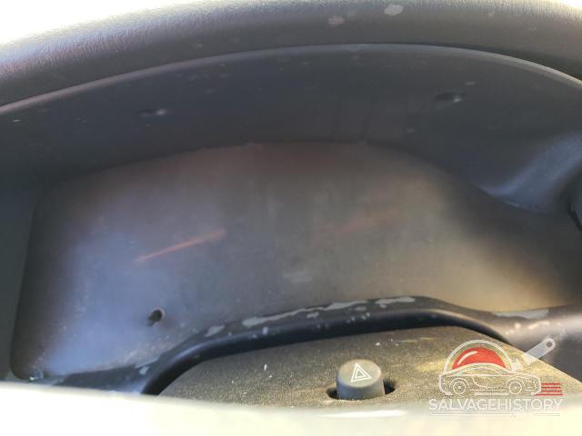 1B7GL22Z61S214252 2001 DODGE All Models photo no. 9