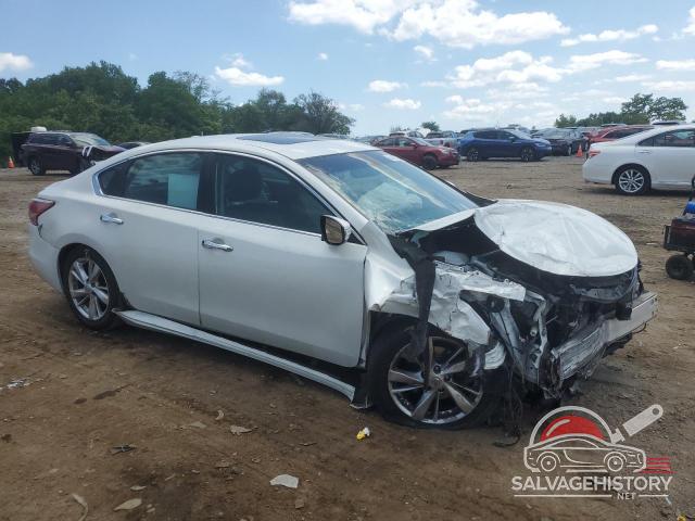 1N4AL3AP9FN311386 2015 NISSAN ALTIMA photo no. 4