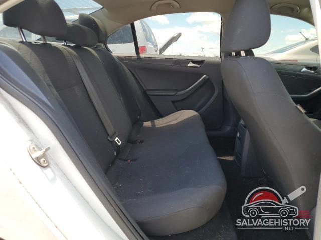 3VW2K7AJ7FM223982 2015 VOLKSWAGEN JETTA photo no. 10