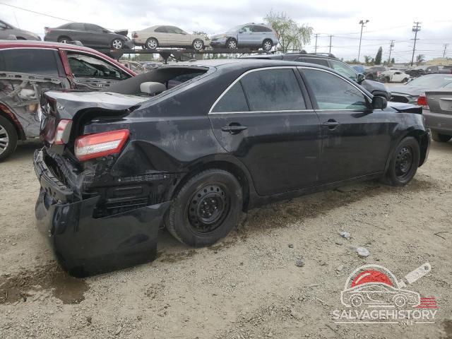 4T1BF3EK9BU665537 2011 TOYOTA CAMRY photo no. 3