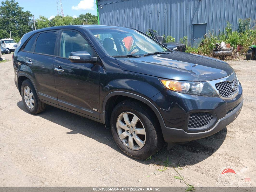 5XYKTDA65DG321767 2013 KIA SORENTO photo no. 2