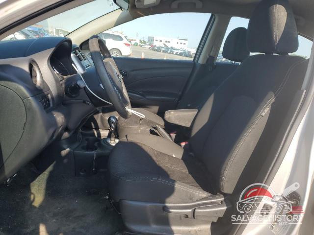3N1CN7APXJK398978 2018 NISSAN VERSA photo no. 7