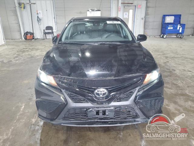 4T1G11AK1MU546656 2021 TOYOTA CAMRY photo no. 5