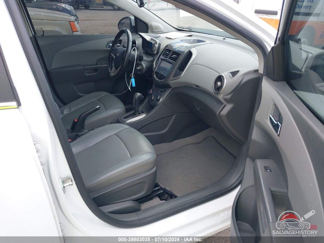 1G1JE6SB2F4167607 2015 CHEVROLET SONIC photo no. 5
