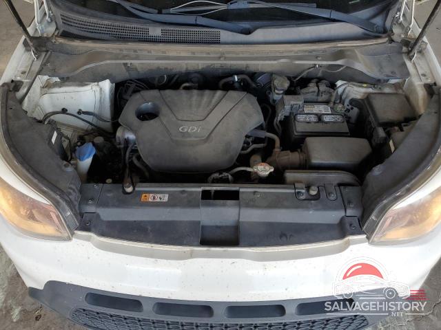 KNDJN2A21G7357626 2016 KIA SOUL photo no. 11