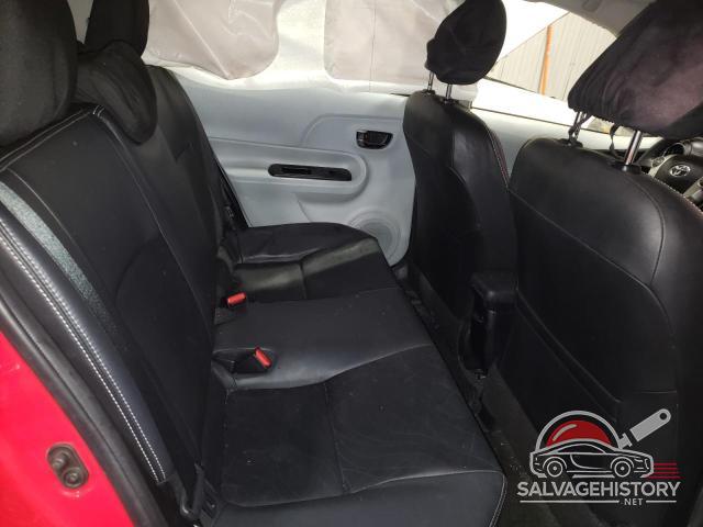 JTDKDTB38C1010425 2012 TOYOTA PRIUS photo no. 6