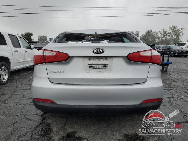 KNAFK4A63G5617448 2016 KIA FORTE photo no. 6