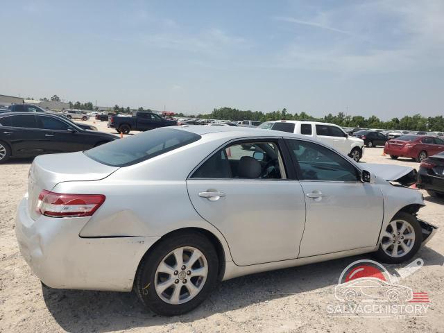 4T1BF3EK8BU165787 2011 TOYOTA CAMRY photo no. 3