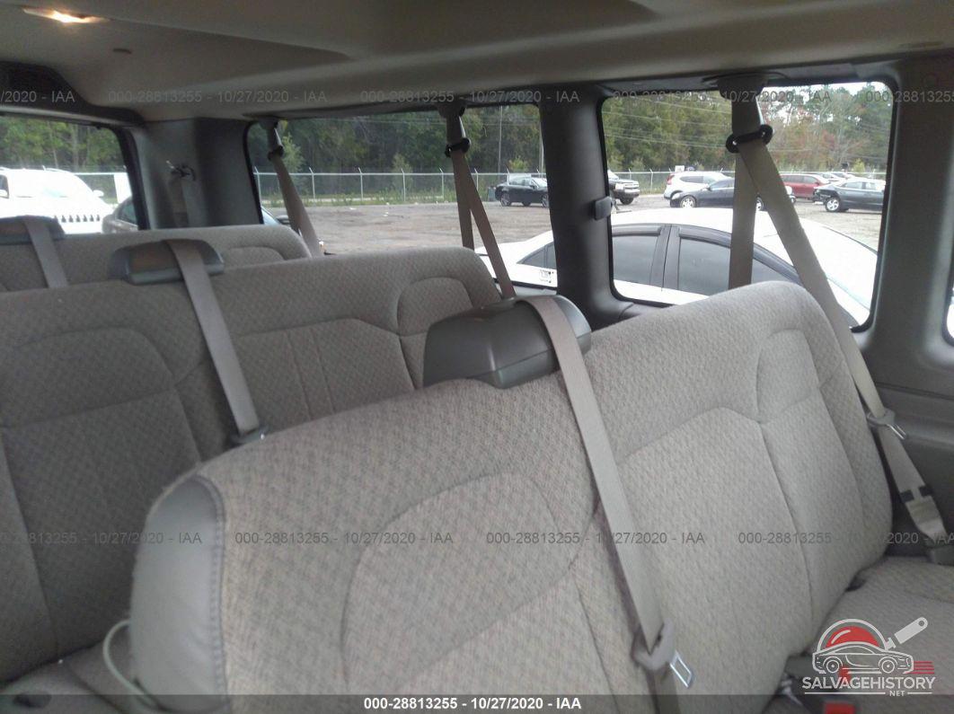 1GAZGPFG5L1228132 2020 CHEVROLET EXPRESS PASSENGER photo no. 8