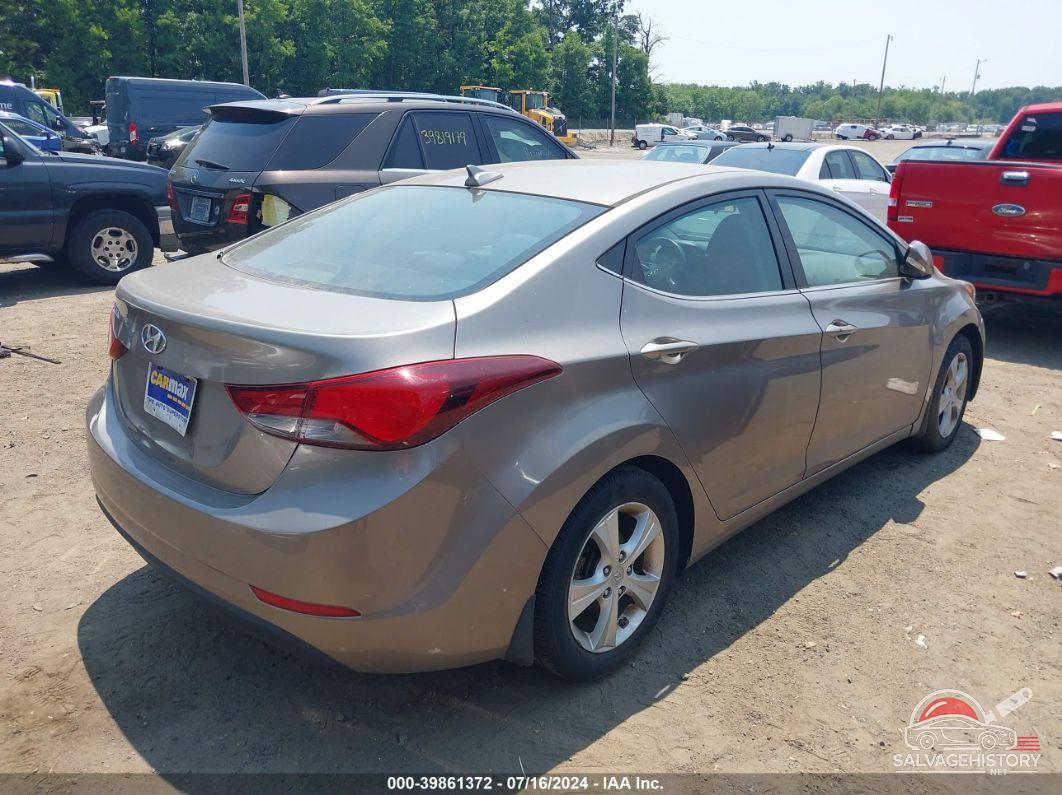 5NPDH4AE8GH723779 2016 HYUNDAI ELANTRA photo no. 4