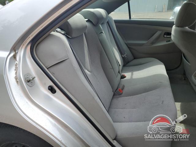 4T1BF3EK7AU001526 2010 TOYOTA CAMRY photo no. 10