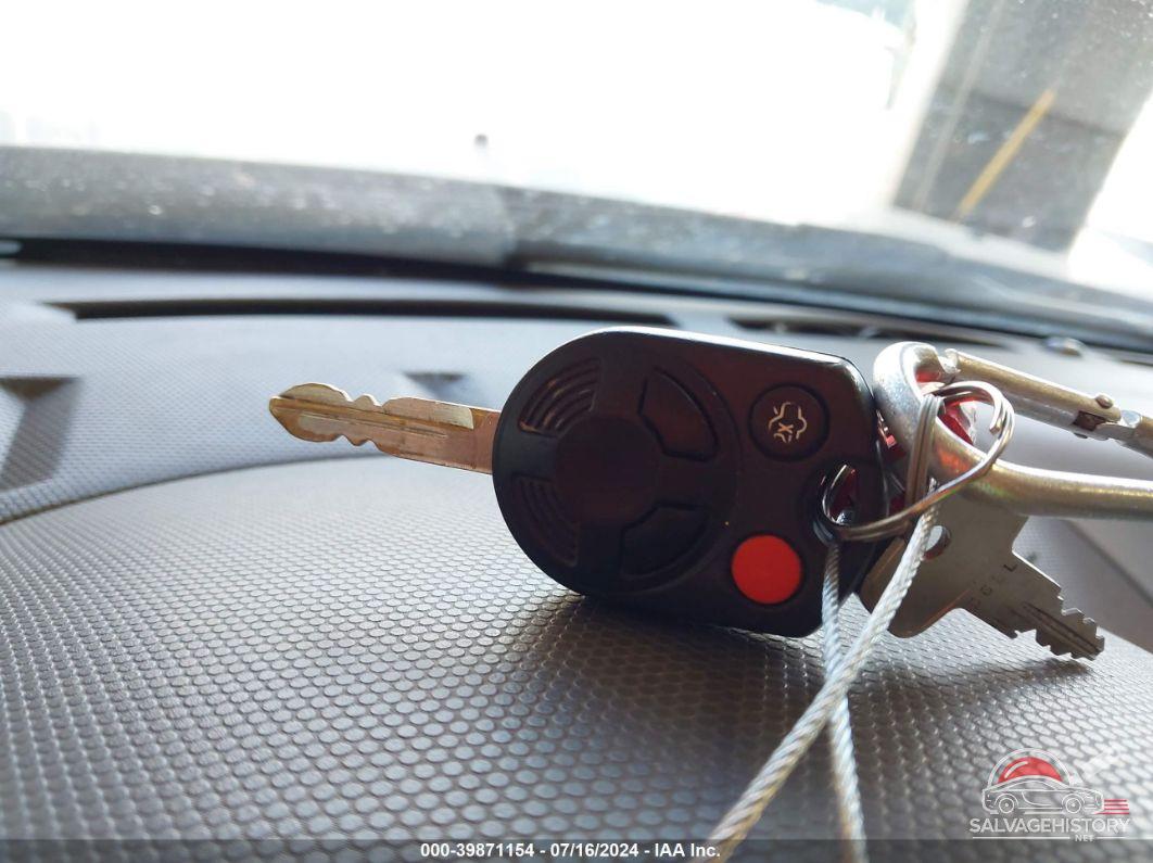 1FMCU0C7XAKC96012 2010 FORD ESCAPE photo no. 11