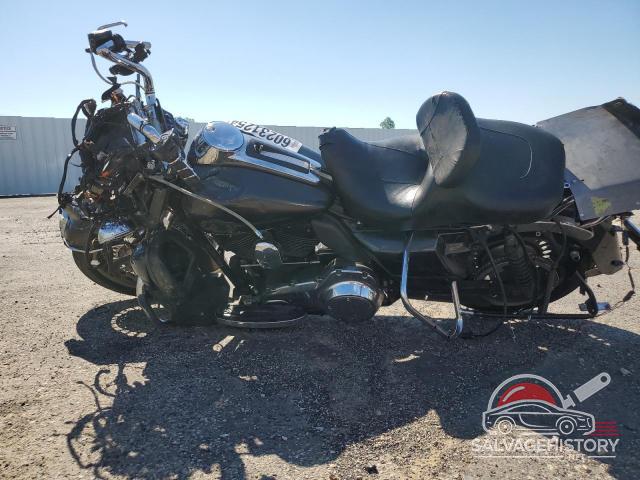 1HD1FC4179Y643532 2009 HARLEY-DAVIDSON FL photo no. 3