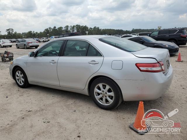 4T1BF3EK5BU138238 2011 TOYOTA CAMRY photo no. 2