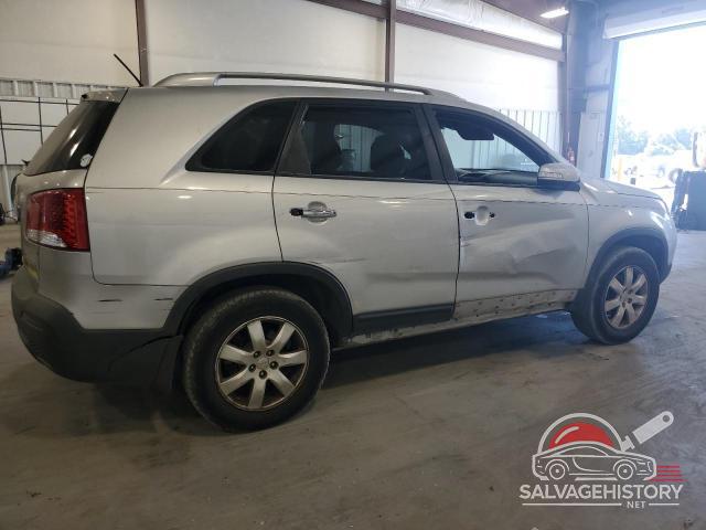5XYKT4A15BG139651 2011 KIA SORENTO photo no. 3