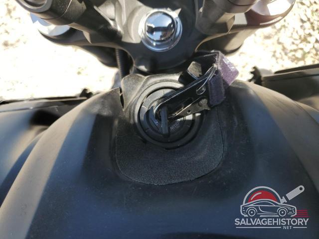 JYARN71E1MA000578 2021 YAMAHA MT09 photo no. 8