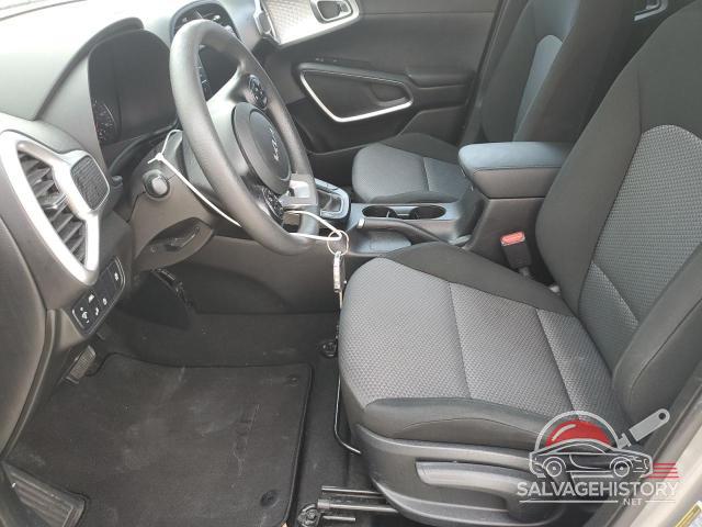 KNDJ23AU5N7824169 2022 KIA SOUL photo no. 7