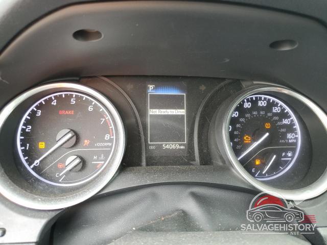 4T1B11HK6JU082887 2018 TOYOTA CAMRY photo no. 9