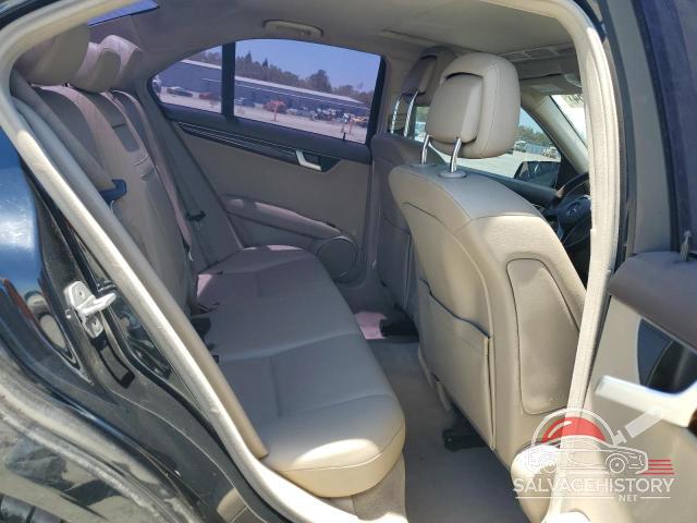 WDDGF4HB7EA933931 2014 MERCEDES-BENZ C-CLASS photo no. 10
