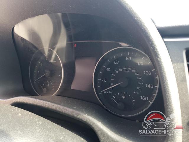 KMHD74LF3HU433025 2017 HYUNDAI ELANTRA photo no. 9