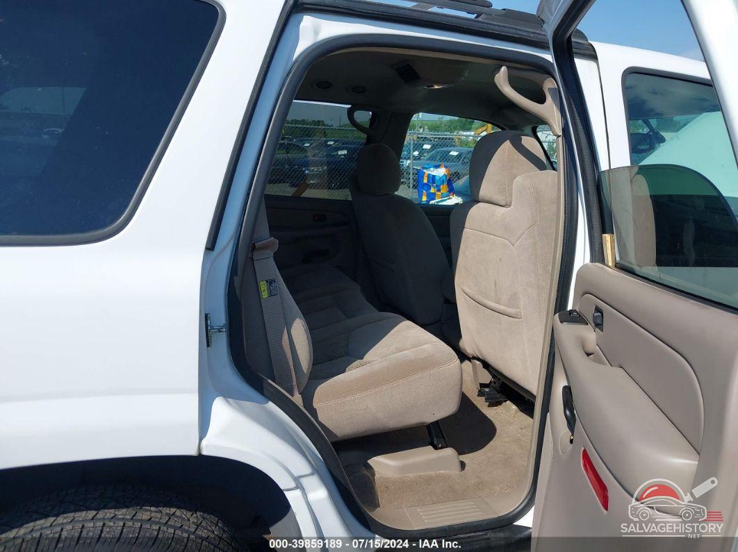 1GNEC13Z64R242152 2004 CHEVROLET TAHOE photo no. 8