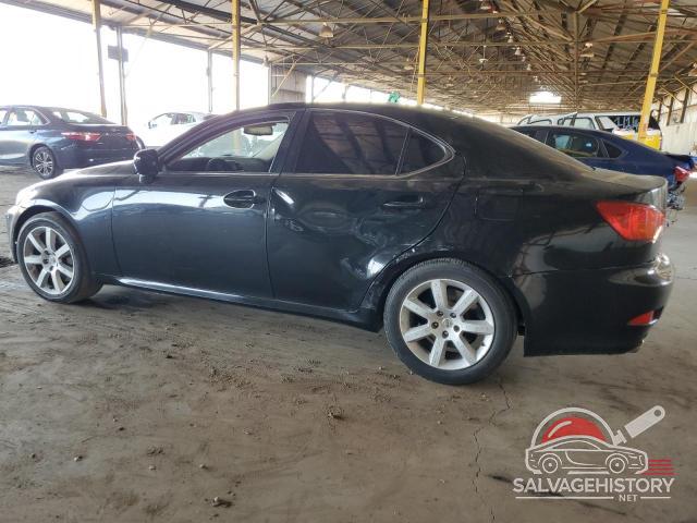 JTHBE262065008673 2006 LEXUS IS photo no. 2