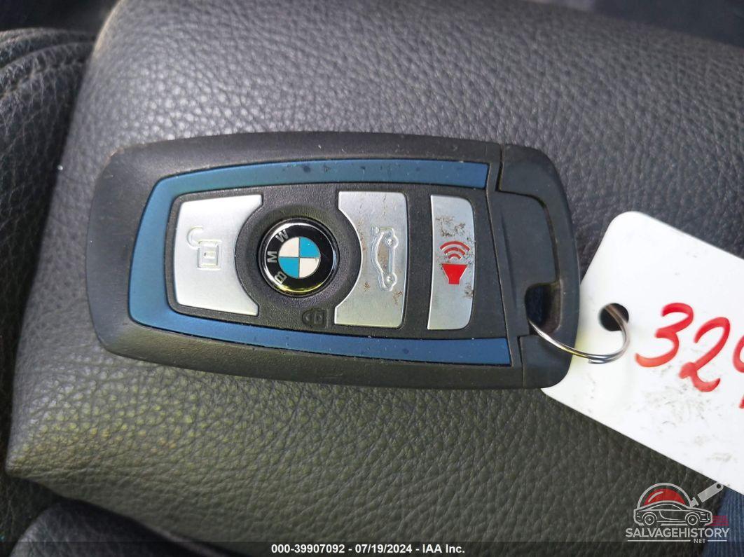 WBA8E9G50GNU28851 2016 BMW 328I photo no. 11