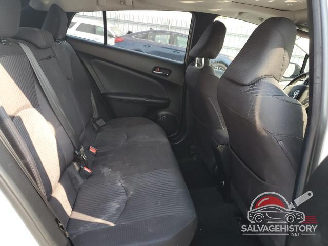 JTDKARFU2G3016701 2016 TOYOTA PRIUS photo no. 10