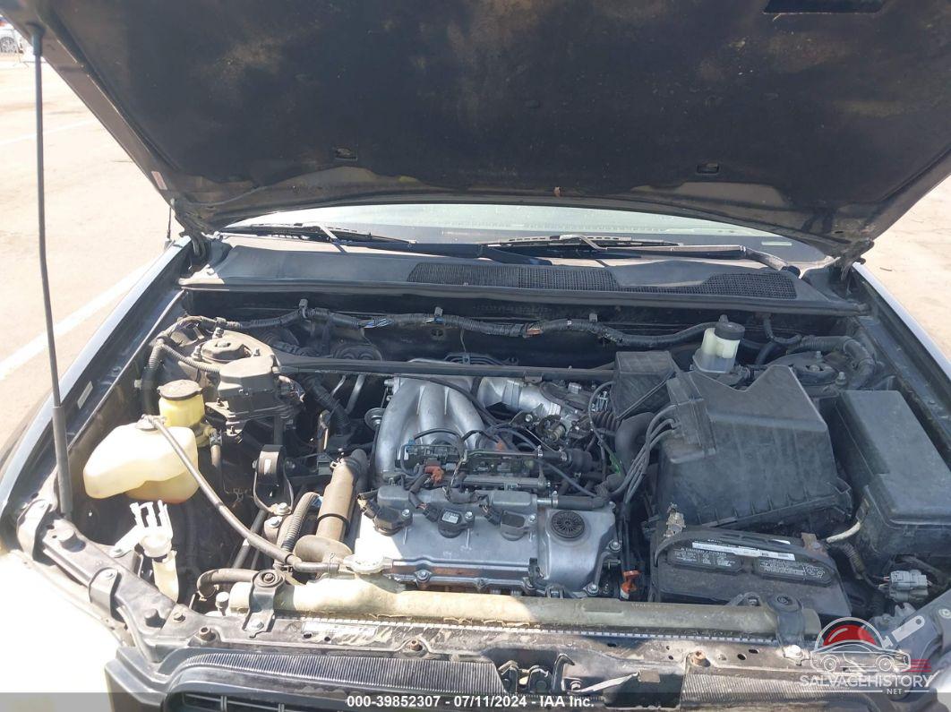 JTEGF21A810008683 2001 TOYOTA HIGHLANDER photo no. 10