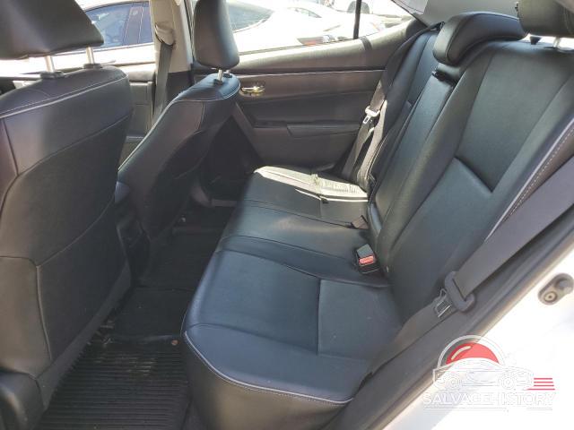 5YFBURHE8KP870427 2019 TOYOTA COROLLA photo no. 10