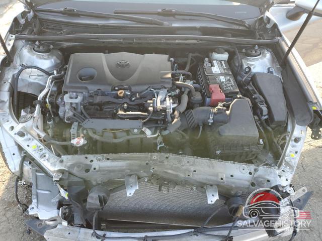 4T1B11HKXJU116250 2018 TOYOTA CAMRY photo no. 11