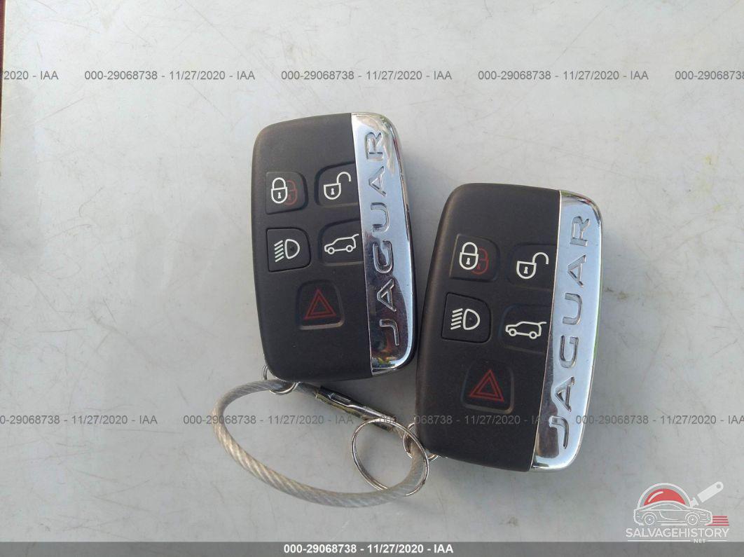 SADCK2GXXLA640273 2020 JAGUAR F-PACE photo no. 11