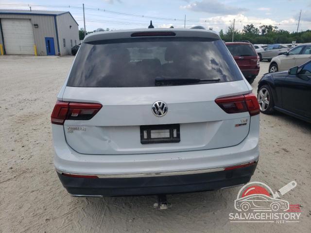 3VV2B7AX0JM149466 2018 VOLKSWAGEN TIGUAN photo no. 6