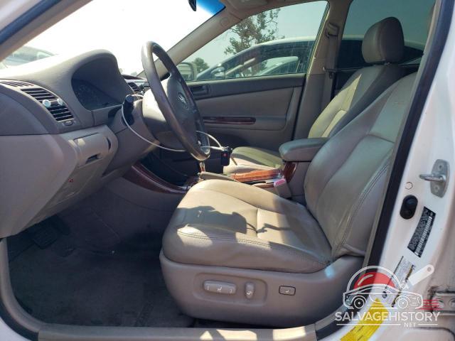 JTDBE30K840262190 2004 TOYOTA CAMRY photo no. 7