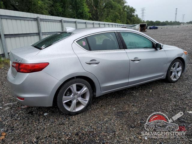 19VDE1F72FE008963 2015 ACURA ILX photo no. 3