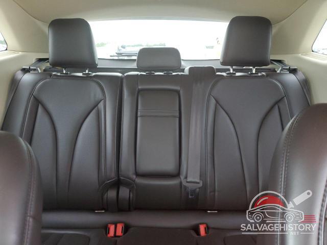 5LMTJ3DH5GUJ18679 2016 LINCOLN MKC photo no. 10